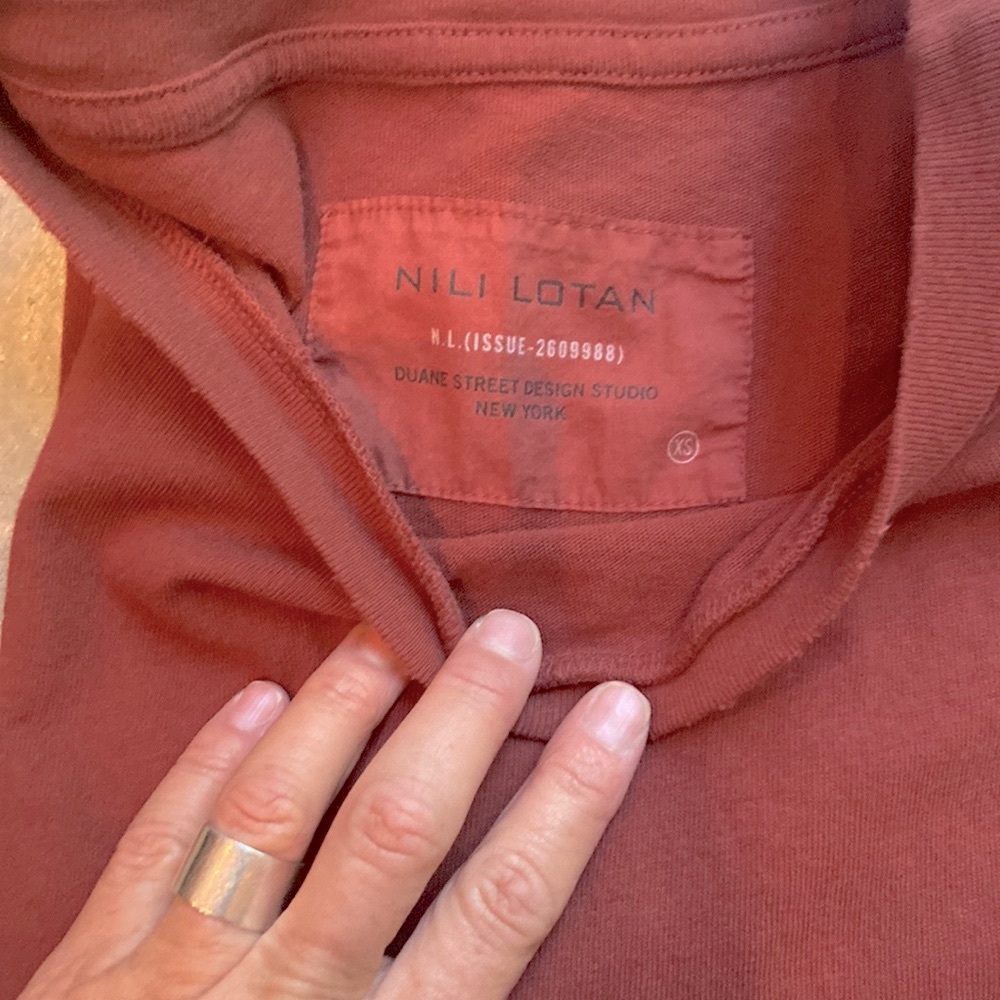Nili Lotan xs 100% cotton tee, never worn